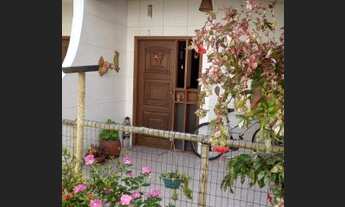 Imagem 3: Imóvel tem 121 metros quadrados em -