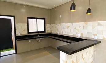 Imagem 5: Casa para venda possui 210 metros quadrados com 3 quartos em Residencial Morumbi - Goiânia