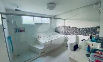 Imagem 5: Excelente casa triplex com 358m2 de de 4 suites à venda no condomínio Blue Houses