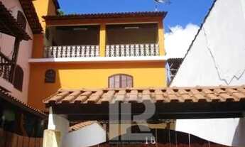 Imagem: Vendo casa triplex em condomínio na Monsuaba