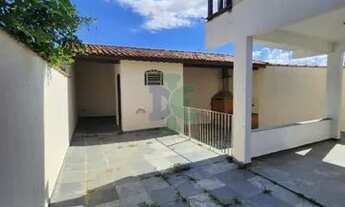 Imagem 3: Sobrado para venda possui 250 metros quadrados com 3 quartos em Centro - Jacareí - SP