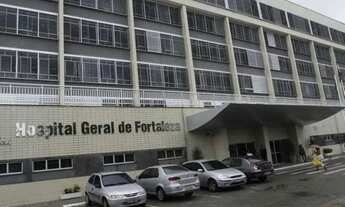 Imagem 6: Quarto no Papicu prox Riomar e HGF