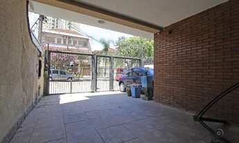 Imagem 4: Casa para Venda - 300m², 6 dormitórios, sendo 1 suites, 3 vagas - Menino Deus