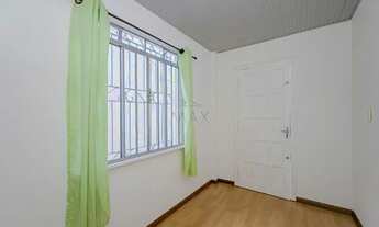 Imagem 5: CASA com 2 dormitórios para alugar com 70m² por R$ 1.450,00 no bairro Parolin - CURITIBA