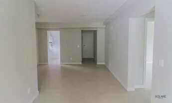 Imagem 6: APARTAMENTO COM 2 SUÍTES COM SACADA E 2 VAGAS DE GARAGEM NO BAIRRO CARVOEIRA, EM FLORIANÓP