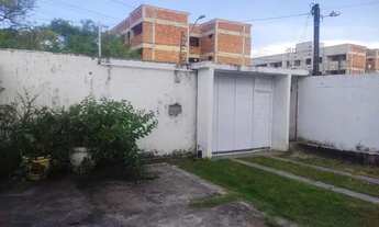 Imagem 5: Casa para venda possui 347 metros quadrados com 3 quartos em Passaré - Fortaleza - CE