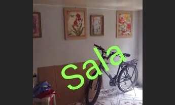 Imagem: Vende-se casa de alvenaria com 8 compartimentos