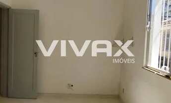 Imagem 3: Grande Méier - Rua Adriano - Apartamento Tipo Casa Sala 2 Bons Quartos 2 Banheiros - 1 Vag