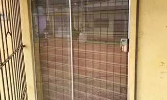 Imagem 1: Porta de vidro 1.000