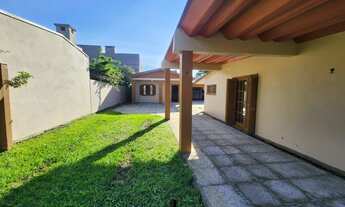 Imagem 3: Casa para venda possui 101 metros quadrados com 4 quartos em Centro - Imbé - RS