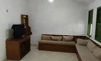 Imagem 2: Vendo casa com piscina, próximo de várias empresas, 100 metros da rodovia, bairro Campo R