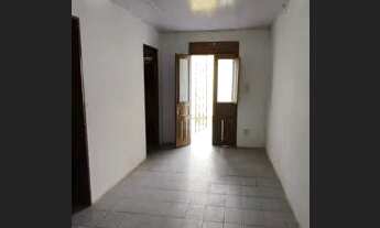 Imagem 2: Casa com 3 quartos na rua da feira da Cohab I