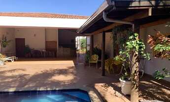 Imagem 5: ALUGA-SE Casa NO JARDIM MARIA IZABEL - MARÍLIA/SP