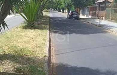 Imagem 2: Terreno para Venda - 300m², 0 dormitórios, Sarandi