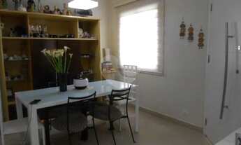 Imagem 6: Casa em condomínio fechado, com 2 quartos, 2 vagas, piscina e playground