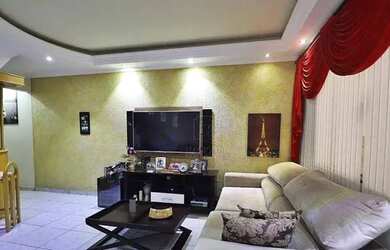 Imagem 2: Sobrado com 4 dormitórios para alugar, 192 m² por R$ 2.882,00/mês - Vila Camilópolis - San