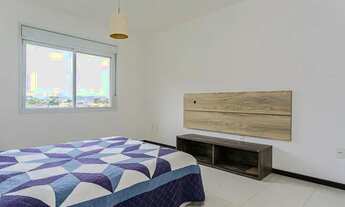 Imagem 3: Apartamento de 4 quartos para alugar no bairro Lagoa Da Conceicao