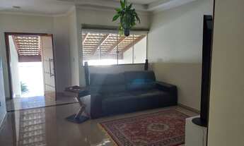 Imagem 2: Casa 3/4 1 suíte - Escritório - Piscina aquecida - Cidade Jardim - 990.00 - Uberlân