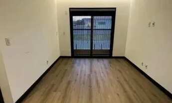 Imagem 7: Casa de condomínio para venda possui 460 metros quadrados com 4 quartos