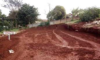 Imagem: VENDO TERRENO