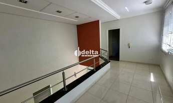 Imagem 15: Casa no condomínio Gavea Hill 1 disponível para venda no bairro Morada da Colina em Uberlâ