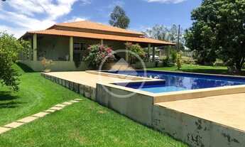 Imagem 6: Chácara na guia próximo Valle Gramado, 610 m² de área construída, piscina, 4 quartos sendo