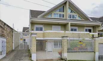 Imagem 2: Sobrado Triplex de 180m2 próximo ao Shopping e Parque Barigui