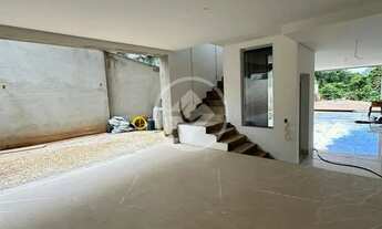 Imagem 6: REF: Office2444 Sobrado no Condomínio do Lago , sendo 6 quartos com 490m², Goiânia -GO cod