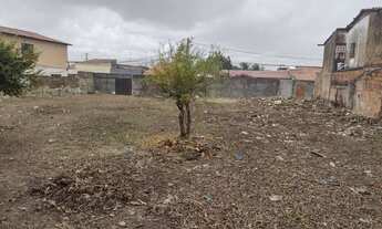 Imagem 3: Terreno para venda tem 858 metros quadrados em Henrique Jorge - Fortaleza - Ceará