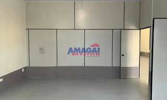 Imagem 2: Galpão em Jacareí, no bairro Jardim América, à venda