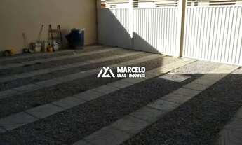 Imagem 2: Vendo Apto amplo, de 3/4 sendo 01 suíte de 1º andar com 02 vagas de garagem a 8