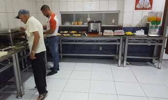 Imagem 4: Vende-se excelente hotel na Trav. Timbo (porteira fechada