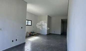 Imagem 7: Casa 2 dormitórios com 1 suíte no Bairro Rio Vermelho