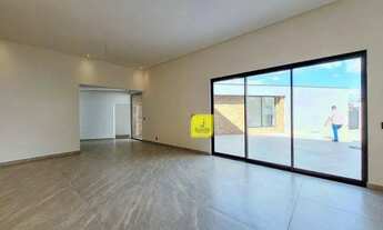 Imagem 5: Maravilhosa casa com 4 suítes, 4 vagas e área de lazer no Spina Ville