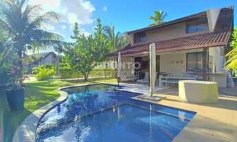 Imagem 2: Exclusividade em Muro Alto Bangalô Duplex com Piscina e Área Gourmet!