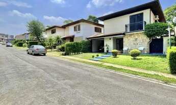 Imagem 2: Casa à venda em Cotia, São Paulo ll - Granja Viana, com 4 quartos, com 250 m², Condomínio