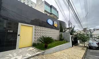 Imagem 2: Casa - Passos Casa com 4 banheiros