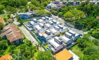 Imagem 3: Casa em Condomínio à venda Estrada Haroldo Soares Glavan, Cacupé - Florianópolis