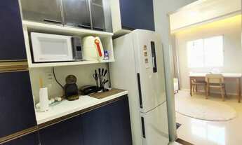 Imagem 6: Apartamento com Reforma Completa e Piso em Porcelanato