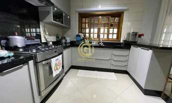 Imagem 7: Casa para venda ou locação na Cidade Jardim em Jacareí-SP: 3 quartos, 1 suíte, 1 sala, 3 b