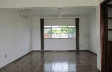 Imagem 5: Casa Ampla com 3 Dormitórios à Venda no Jardim Atlântico Florianópolis/SC