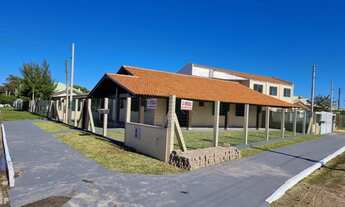 Imagem 4: Casa para venda possui 182 metros quadrados com 2 quartos em Centro - Imbé - RS