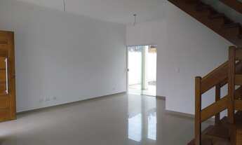 Imagem 2: Sobrado para venda possui 115 metros quadrados com 3 quartos em Cibratel II - Itanhaém - S