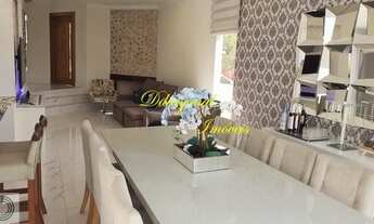 Imagem 2: Casa em condomínio . 03 quartos (sendo 03 suítes) . 02 vagas . 180 m2