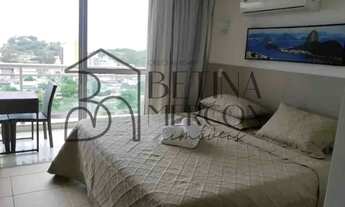 Imagem 2: Venda - Imbetiba - RAMADA FLAT, Localização privilegiada e varanda com vista mar! Valor: R