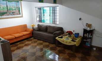 Imagem 2: Casa para venda possui 280 metros quadrados com 3 quartos em Parque Verde - Belém - PA