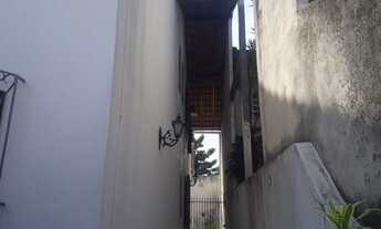 Imagem 4: Casa para venda possui 100 metros quadrados com 4 quartos em Centro - Nilópolis - RJ