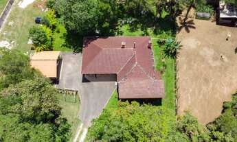 Imagem 2: Linda Chácara! Vida de Campo na Cidade, Poço Artesiano, Espaço para os bichos