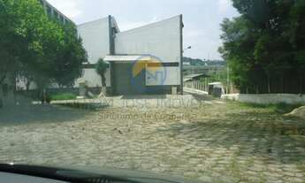 Imagem 7: Galpão para Locação em Embu das Artes, Gramado, 12 banheiros, 18 vagas