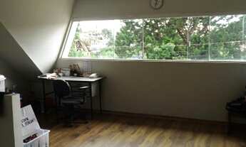 Imagem 5: Sobrado para venda possui 98 metros quadrados com 3 quartos em Novo Mundo - Curitiba - PR